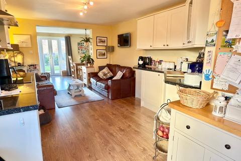 undefined, Twyning Green, Tewkesbury GL20