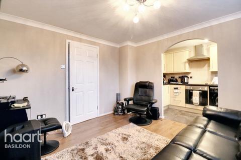 1 bedroom apartment for sale, Robinia Close, Basildon