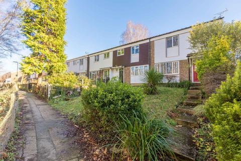 3 bedroom end of terrace house for sale, Seaford Road, Crawley RH11