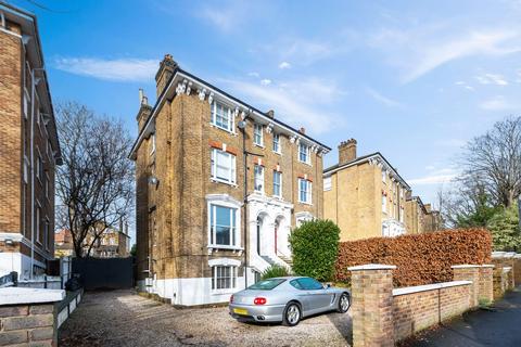 2 bedroom ground floor flat for sale, Granville Park, London SE13