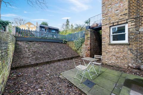 2 bedroom ground floor flat for sale, Granville Park, London SE13