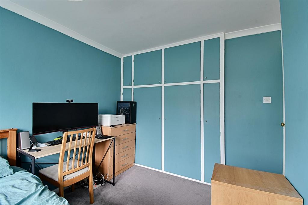 Bedroom 2 2.jpg