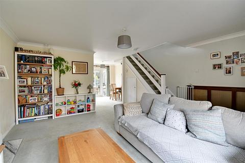 21 Becketts, Hertford, SG14 2AN