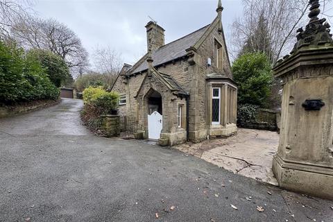 1 bedroom house to rent, Halifax Road, Huddersfield