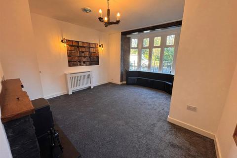 1 bedroom house to rent, Halifax Road, Huddersfield