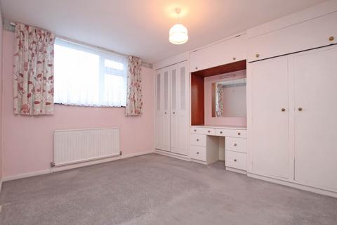 3 bedroom terraced house for sale, Pensford Drive, Eastbourne, BN23 7NY