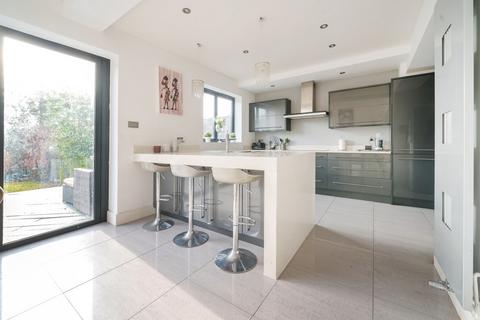 5 bedroom semi-detached house for sale, Green Lane, St. Albans, Hertfordshire