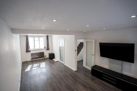 4 bedroom semi-detached house for sale, Windsor Road, Slough, Berkshire, SL1