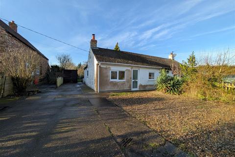 2 bedroom semi-detached bungalow to rent, Lincoln LN3