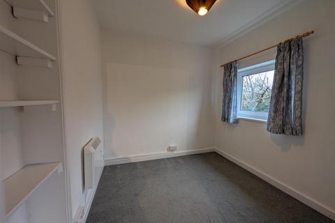 2 bedroom semi-detached bungalow to rent, Lincoln LN3