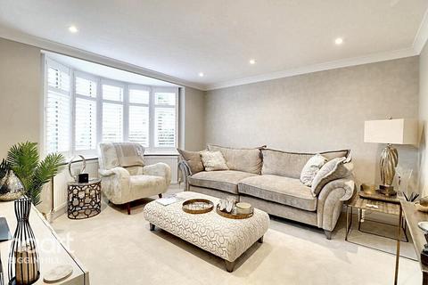 276 Main Road, Biggin Hill, Westerham, TN16 3JG