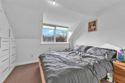 9 Avocet Mews, London, SE28 0DA