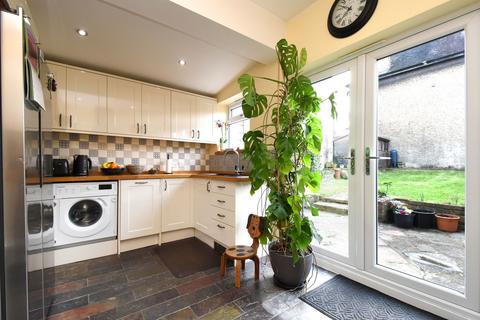 3 bedroom end of terrace house for sale, Lutwyche Road, London, SE6 4EP