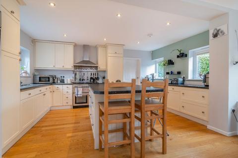 5 bedroom detached house for sale, Baunton Lane, Cirencester, Gloucestershire, GL7