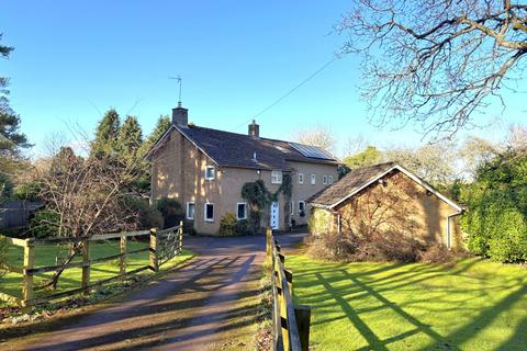 5 bedroom detached house for sale, Baunton Lane, Cirencester, Gloucestershire, GL7