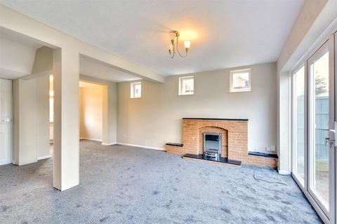 3 bedroom detached house for sale, Tamworth Road, Sawley