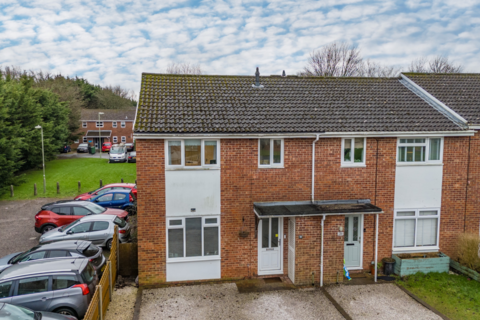 19 Barra Close, Oakley, Basingstoke, RG23 7ND