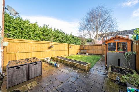 19 Barra Close, Oakley, Basingstoke, RG23 7ND