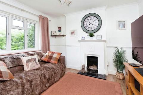 4 Blanches Road, Partridge Green, Horsham, RH13 8HZ