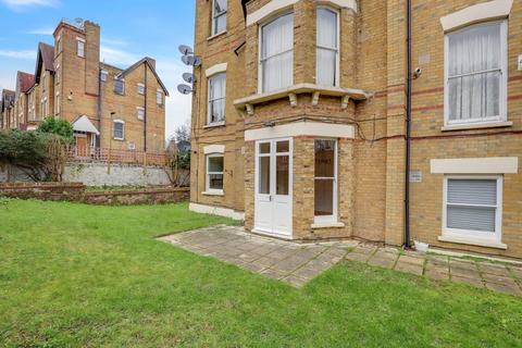 2 bedroom flat for sale, Crystal Palace Park Road, Sydenham