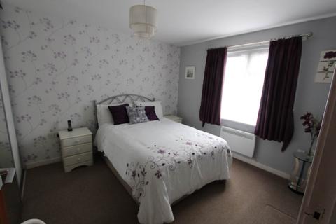 2 bedroom retirement property for sale, Hilltop Close, Rayleigh