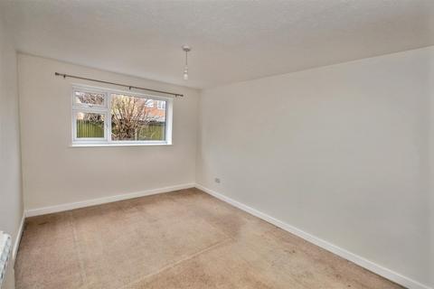 2 bedroom flat to rent, Kings Court East, Vikings Way, Eastbourne