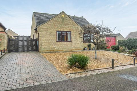 2 bedroom detached bungalow for sale, Andrews Place, Hunstanton, PE36