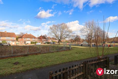 1 bedroom maisonette for sale, Beech Tree Close, Batchley, Redditch