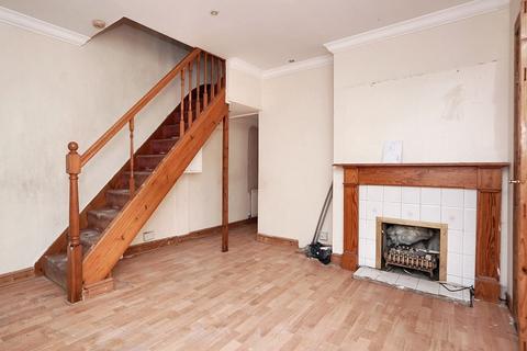 10 Garden Road, Folkestone, CT19 5RB