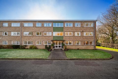 2 bedroom flat for sale, North Cray Road, Bexley, DA5