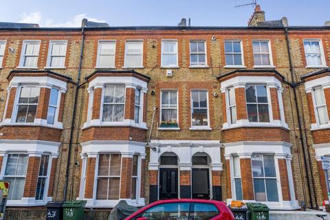 3 bedroom flat for sale, Rita Road, Stockwell