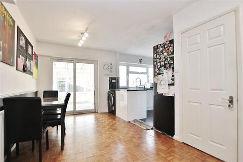 3 bedroom terraced house for sale, Robin Hood Close, Woking GU21