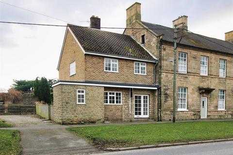 3 bedroom house to rent, South Green, Darlington DL2