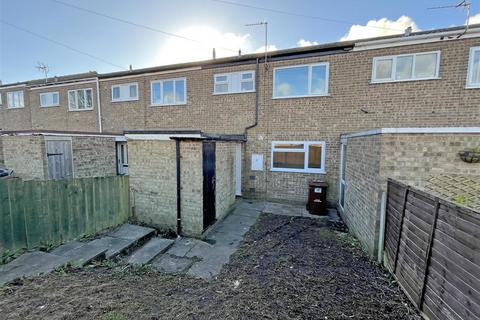 3 bedroom terraced house to rent, Silbury Close, Nottingham NG11