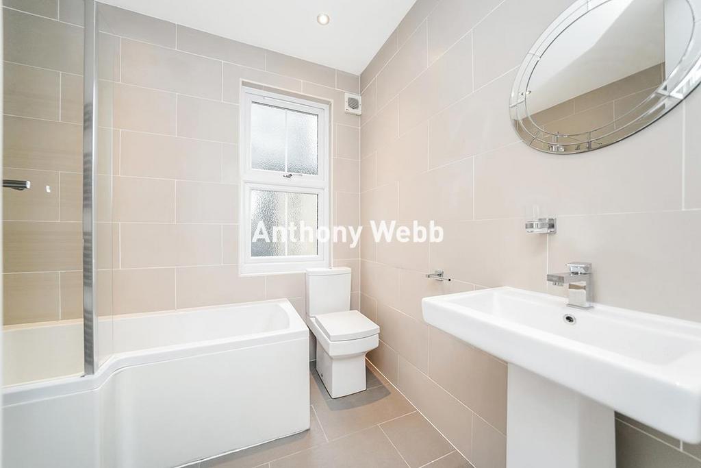 Family bathroom