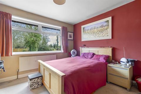 71 Hatfield Road, Potters Bar, EN6 1HS