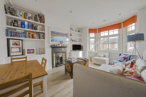 72 Manor Road, Richmond, TW9 1YB