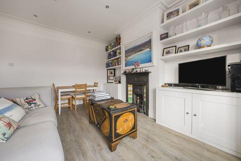 72 Manor Road, Richmond, TW9 1YB