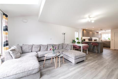 20 Chilvers Way, Northfleet, Gravesend, DA11 8GE