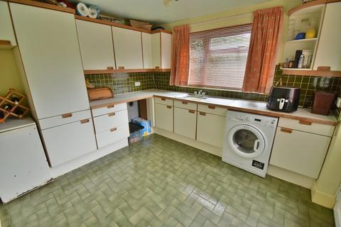 3 bedroom detached house for sale, Glenwood Road, West Moors, Ferndown, BH22