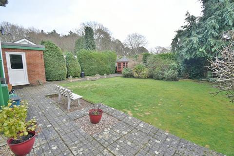 3 bedroom detached house for sale, Glenwood Road, West Moors, Ferndown, BH22