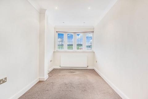 3 Becket Close, Sutton Coldfield, B74 4XP