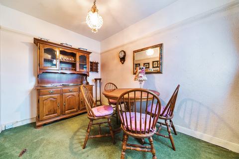 40 Cardinal Road, Ruislip, HA4 9QD