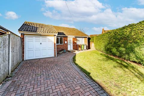 2 bedroom detached bungalow for sale, Salhouse Road, Rackheath