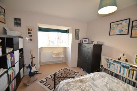 57 Astral Close, Lower Stondon, Henlow, SG16 6EL