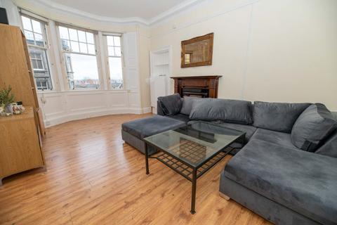 2 bedroom flat to rent, 1928L – Great Junction Street, Edinburgh, EH6 5LJ