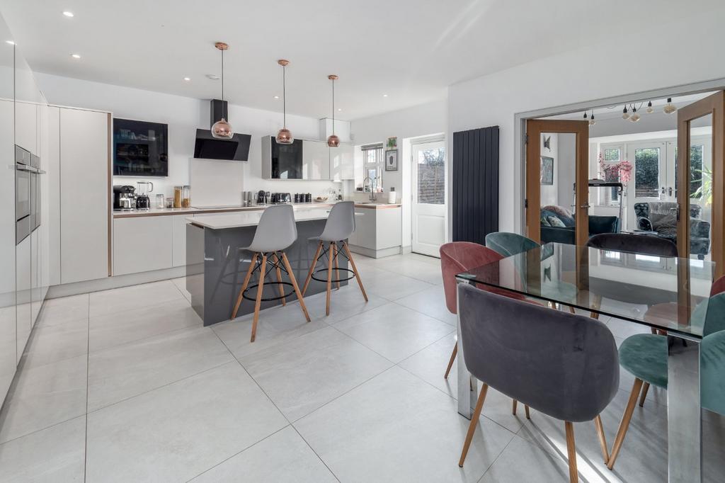 Dining Kitchen