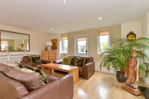 4 bedroom barn conversion for sale, Stourmouth Road, Preston, Canterbury, Kent