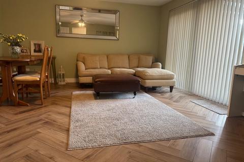 56 Buckingham Avenue, Perivale, Greenford, UB6 7RB