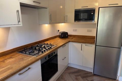 56 Buckingham Avenue, Perivale, Greenford, UB6 7RB